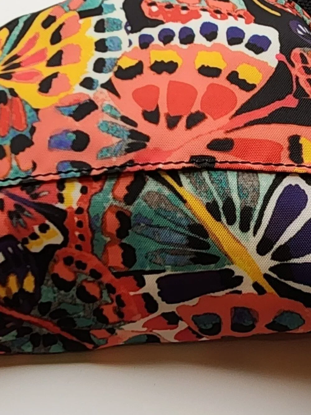 Kipling convertible crossbody butterfly print colorful lightweight VGUC - Picture 4 of 6